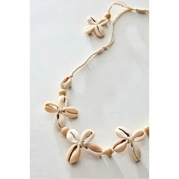 Free People Happy Days Shell Necklace NWT Neutral Bohemian Beach Choker Summer - Picture 7 of 16